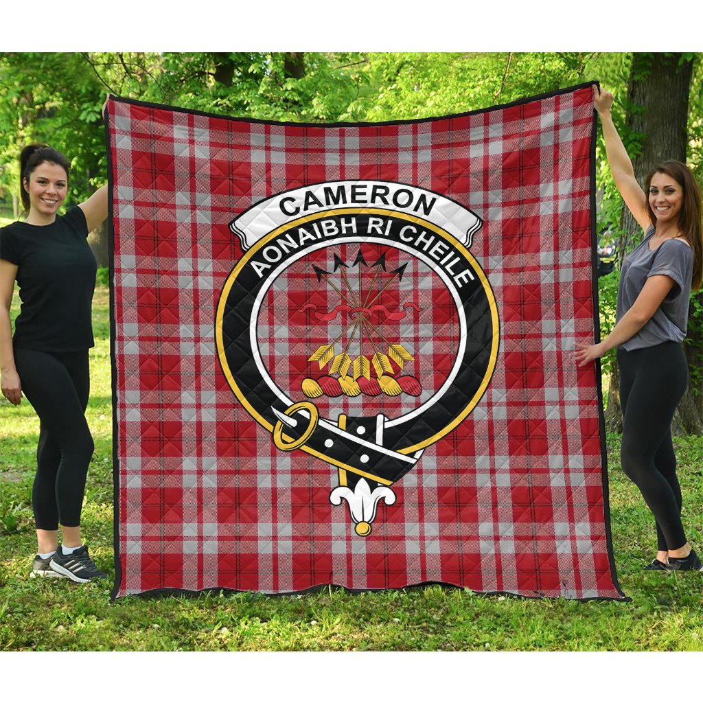 Cameron Hose Tartan Crest Quilt