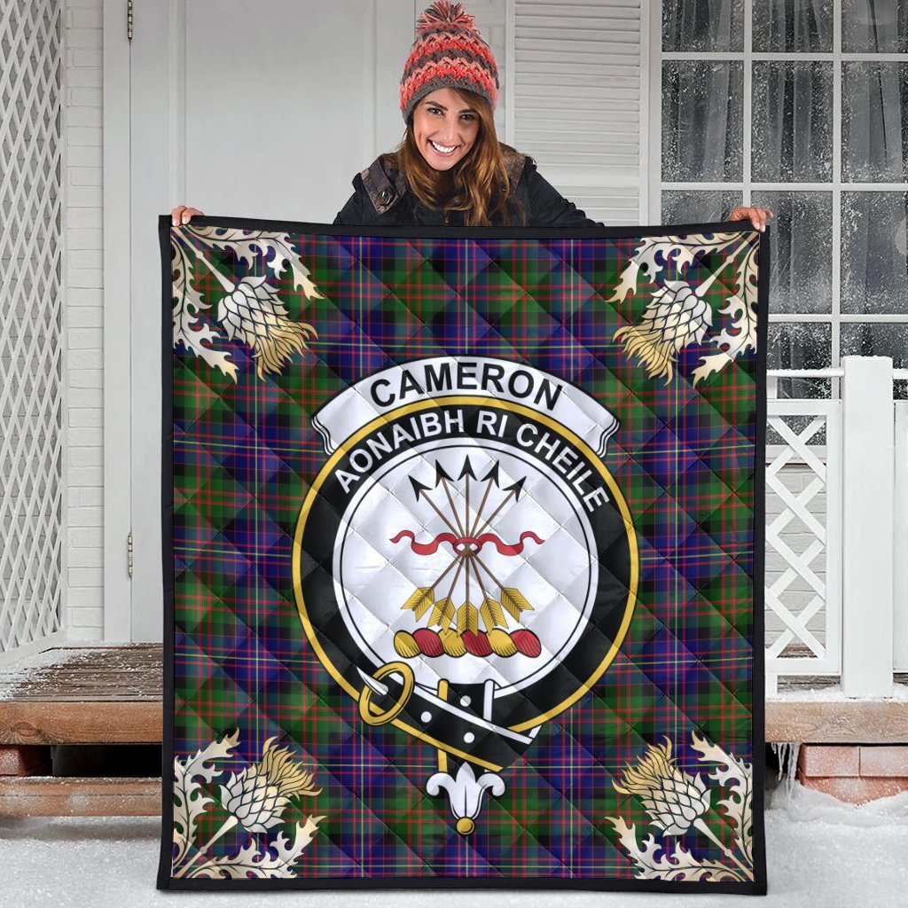 Cameron of Erracht Modern Tartan Crest Premium Quilt - Gold Thistle Style
