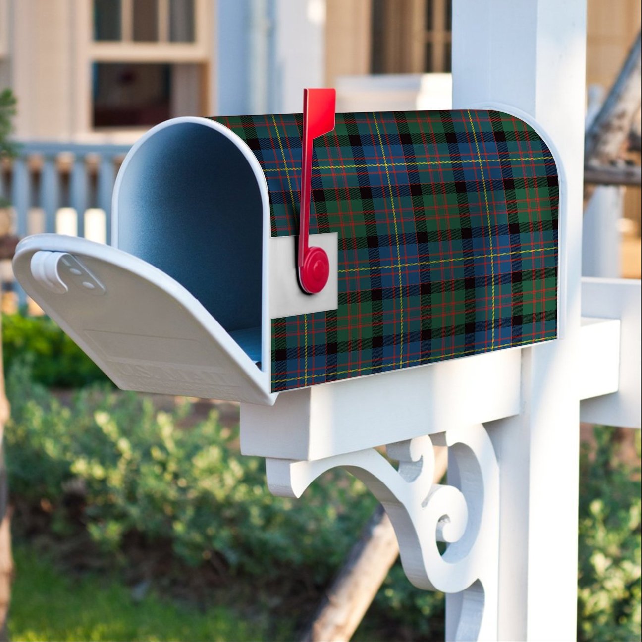 Cameron Of Erracht Ancient Tartan Crest Mailbox