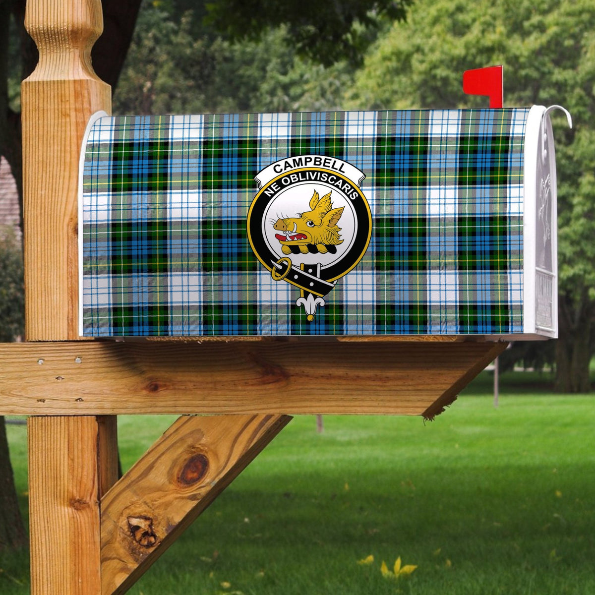 Campbell Dress Tartan Crest Mailbox