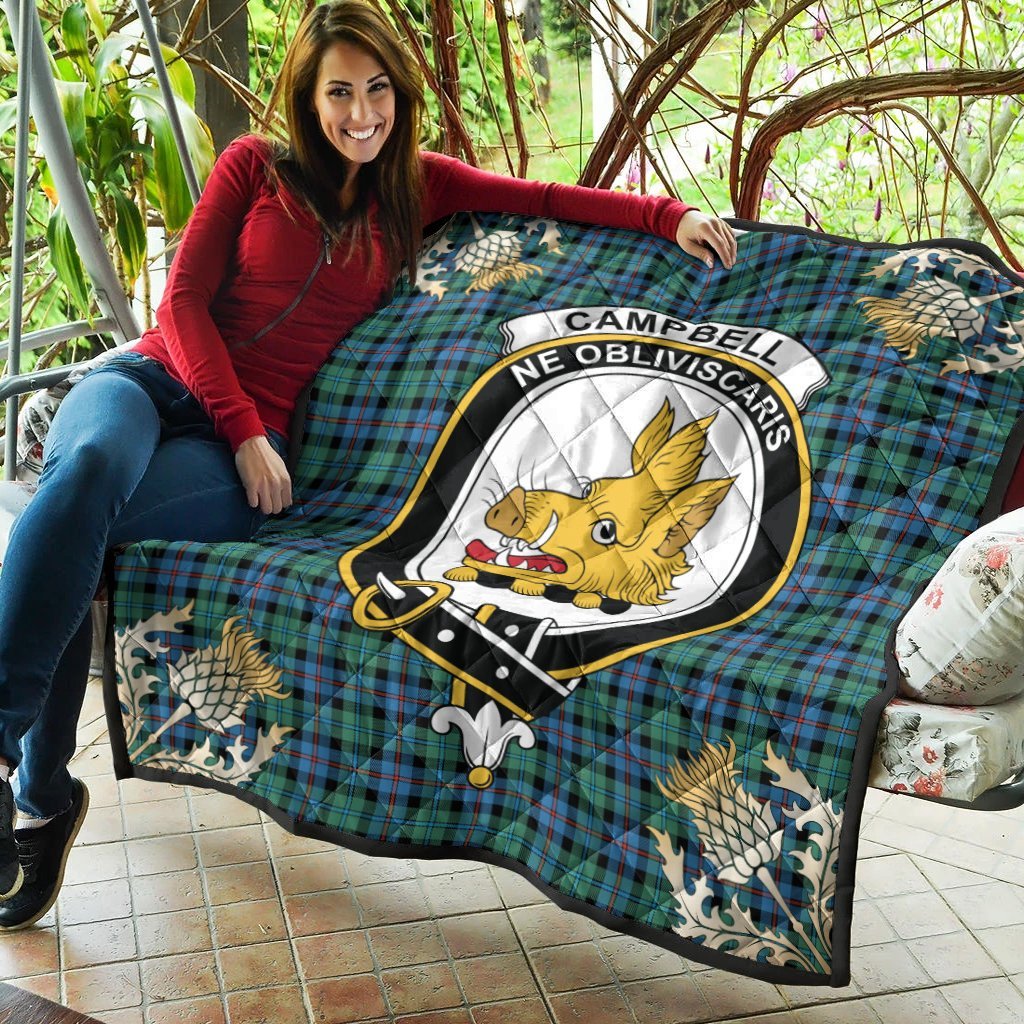 Campbell of Cawdor Ancient Tartan Crest Premium Quilt - Gold Thistle Style