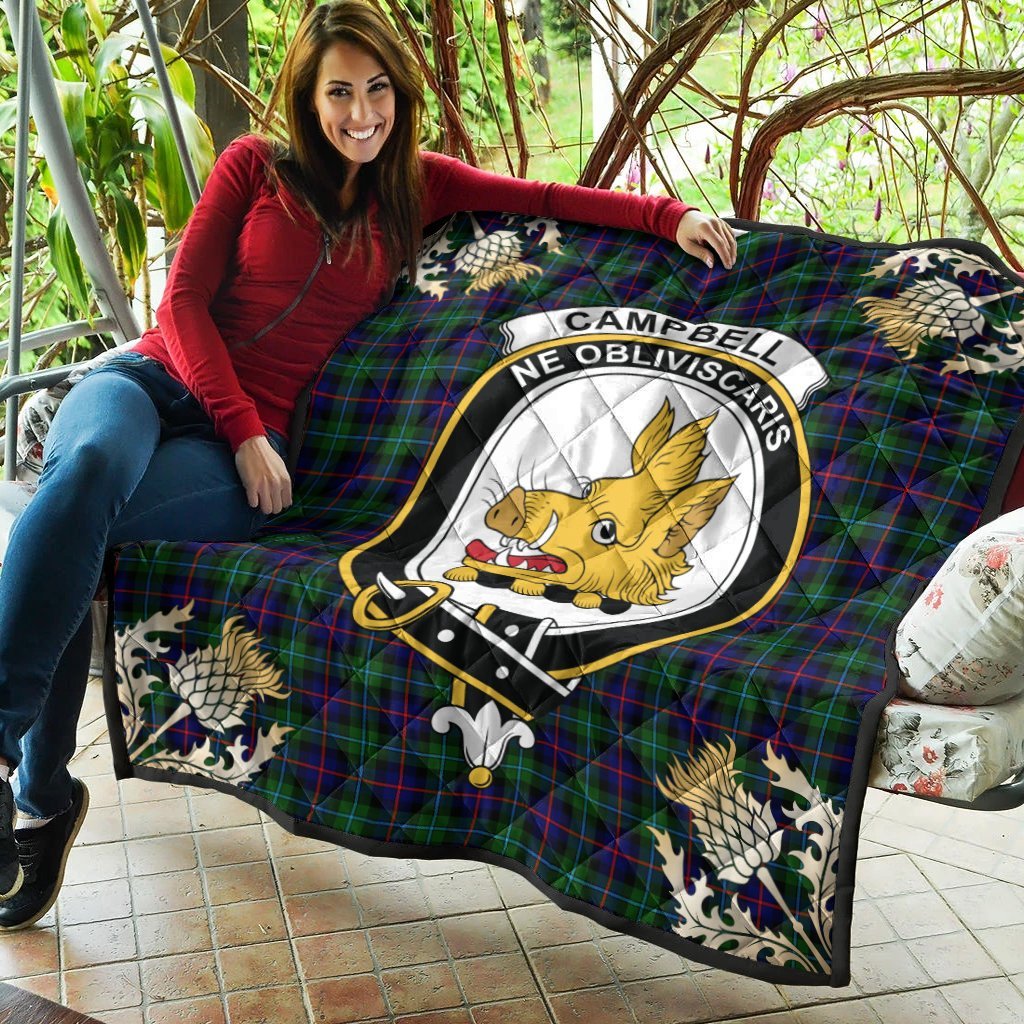 Campbell of Cawdor Modern Tartan Crest Premium Quilt - Gold Thistle Style