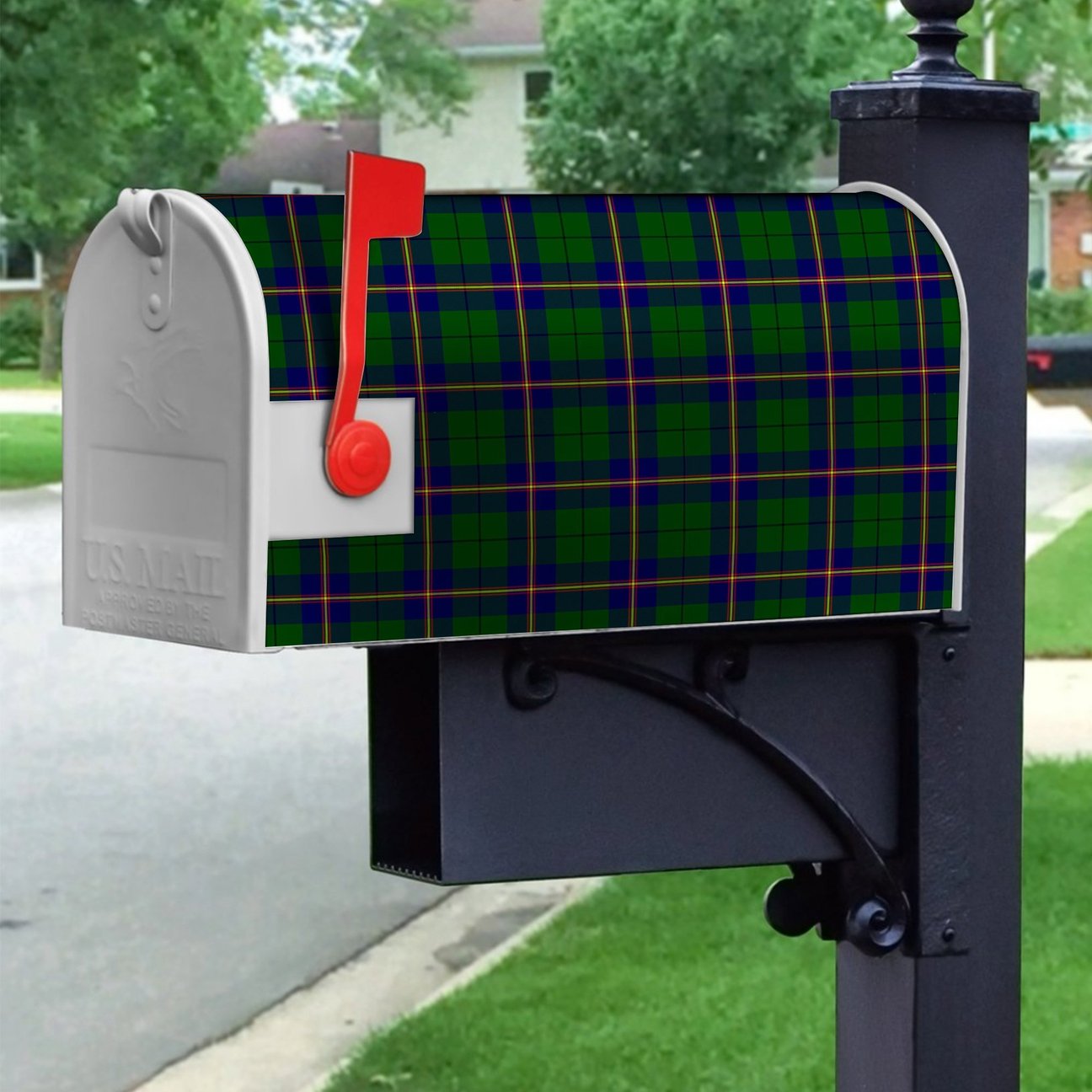 Carmichael Modern Tartan Crest Mailbox