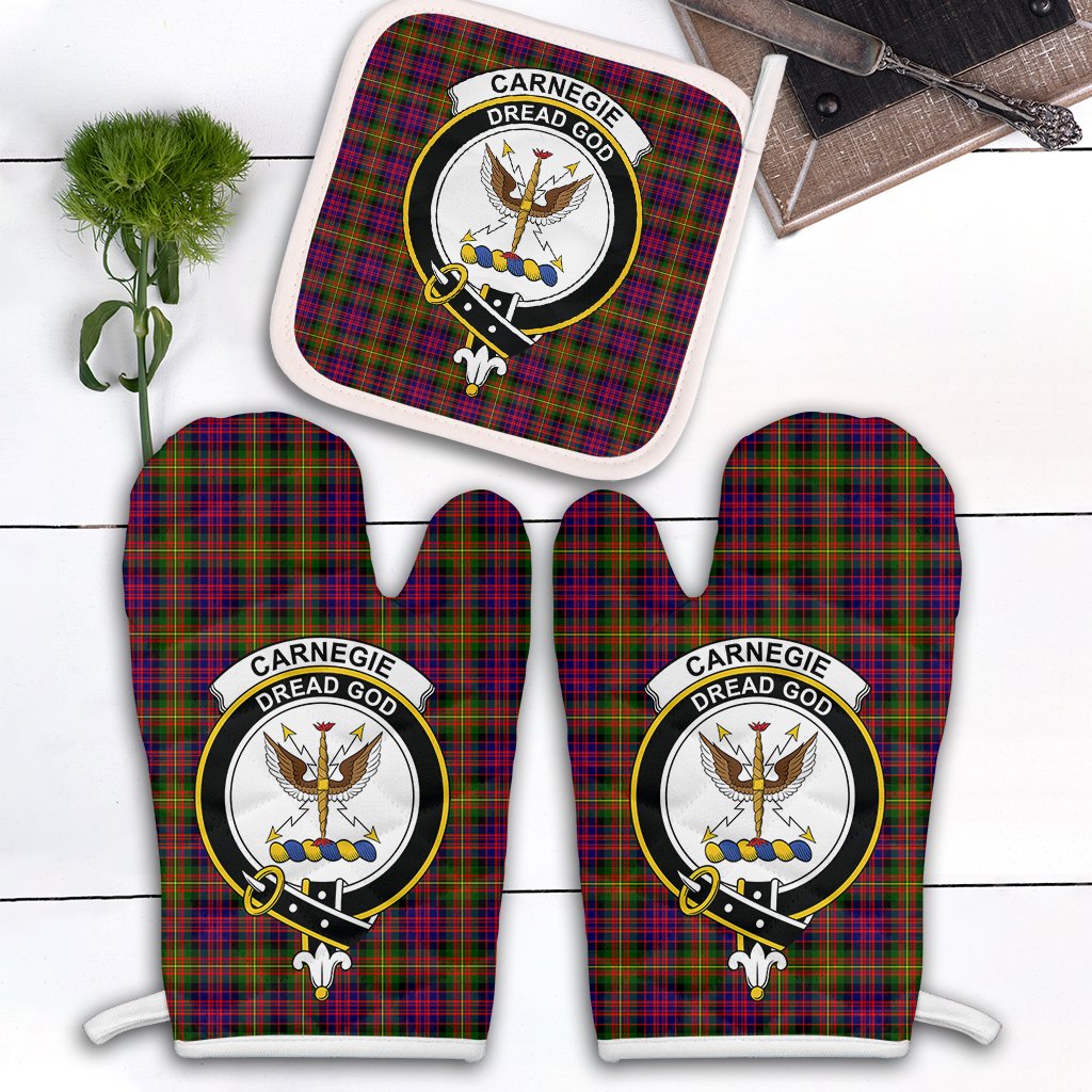 Carnegie Modern Tartan Crest Oven Mitt And Pot Holder (2 Oven Mitts + 1 Pot Holder)