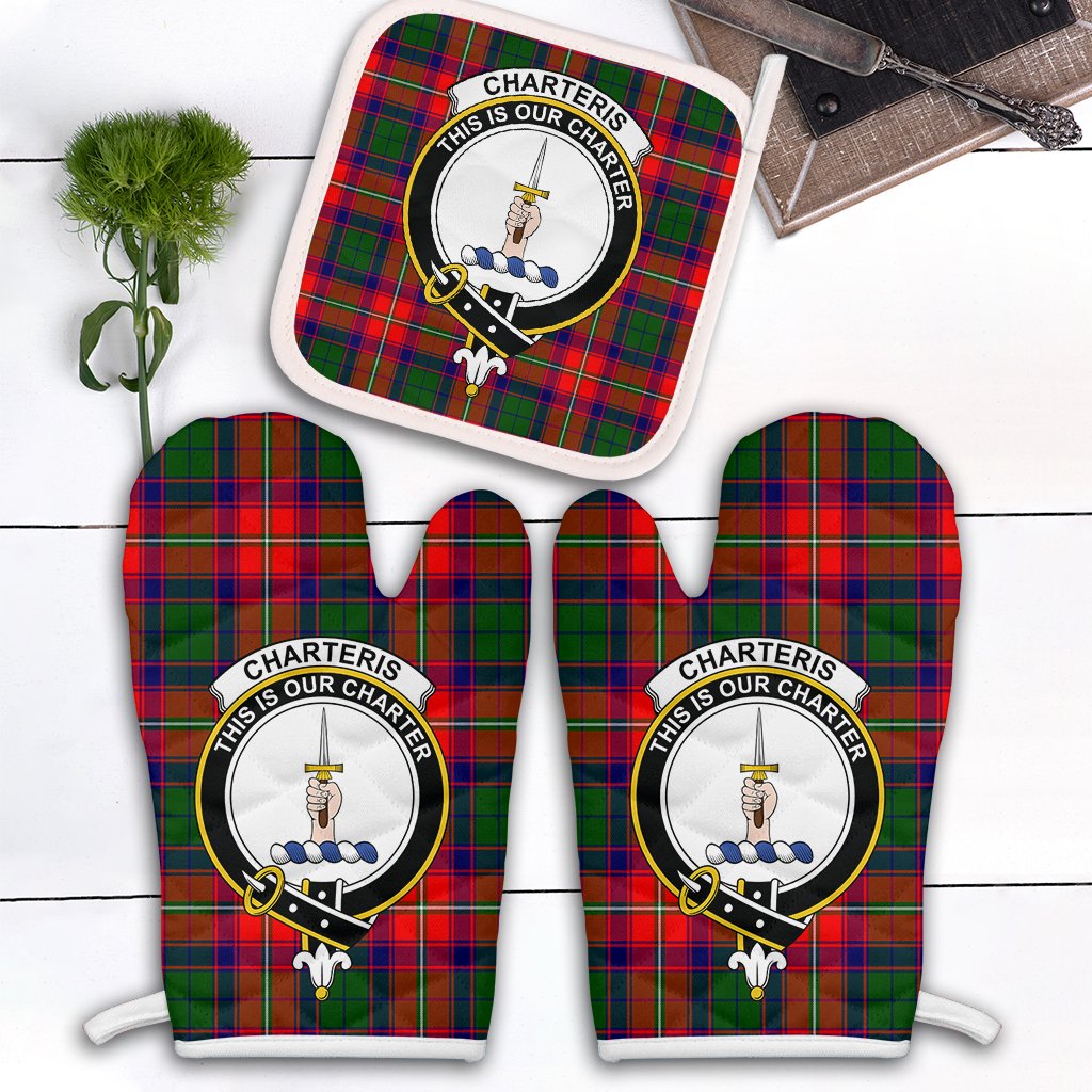 Charteris Tartan Crest Oven Mitt And Pot Holder (2 Oven Mitts + 1 Pot Holder)