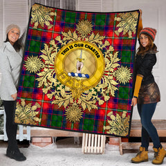 Charteris Tartan Crest Premium Quilt - Gold Thistle Style