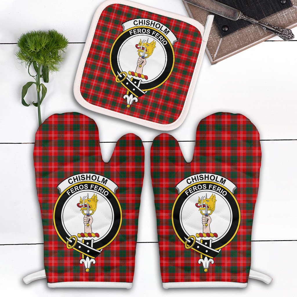 Chisholm Modern Tartan Crest Oven Mitt And Pot Holder (2 Oven Mitts + 1 Pot Holder)