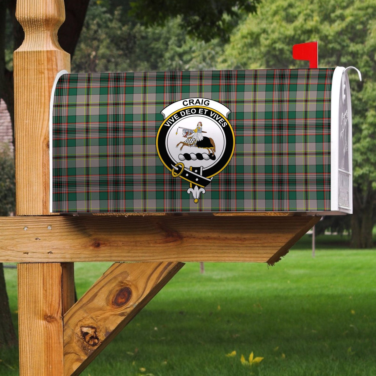 Craig Ancient Tartan Crest Mailbox