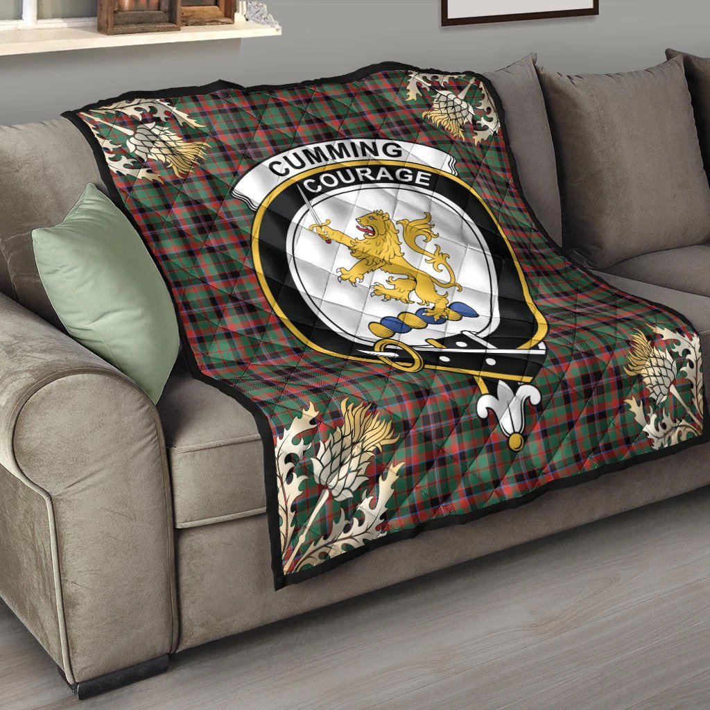 Cumming Hunting Ancient Tartan Crest Premium Quilt - Gold Thistle Style