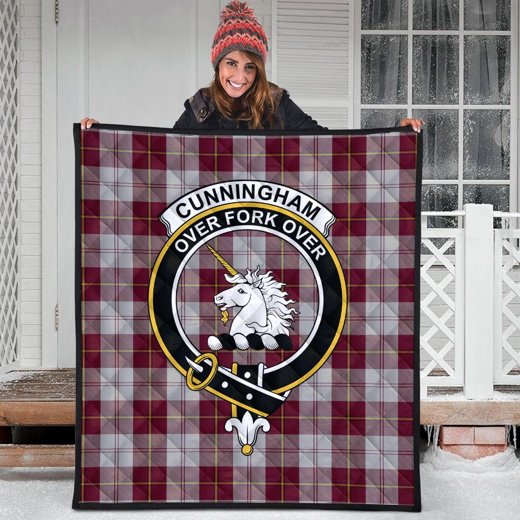 Cunningham Dress Burgundy (Dance) Tartan Crest Quilt