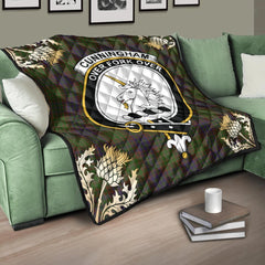 Cunningham Hunting Modern Tartan Crest Premium Quilt - Gold Thistle Style
