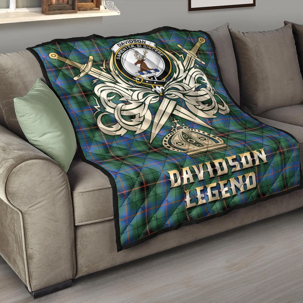 Davidson Ancient Tartan Crest Legend Gold Royal Premium Quilt