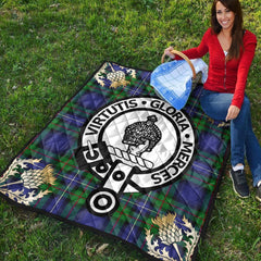 Donnachaidh Tartan Crest Premium Quilt - Gold Thistle Style