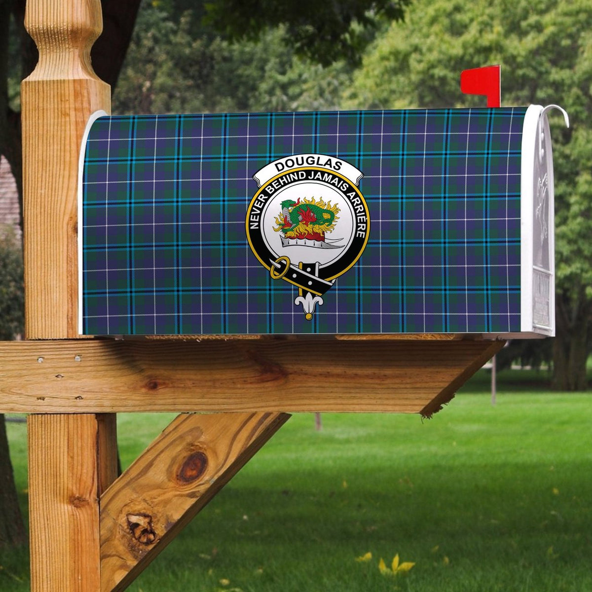 Douglas Modern Tartan Crest Mailbox