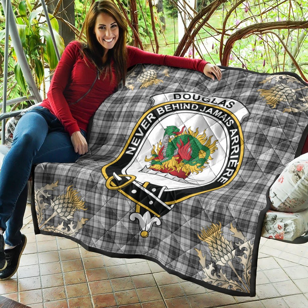 Douglas Grey Modern Tartan Crest Premium Quilt - Gold Thistle Style