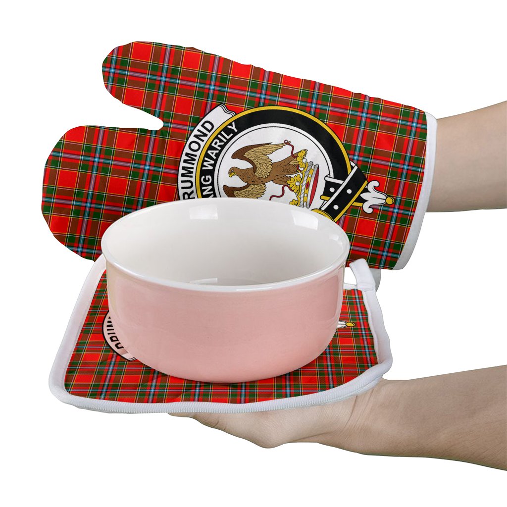 Drummond Of Perth Tartan Crest Oven Mitt And Pot Holder (2 Oven Mitts + 1 Pot Holder)