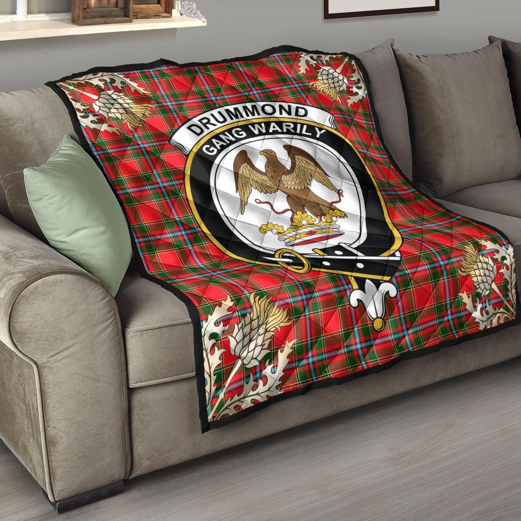 Drummond of Perth Tartan Crest Premium Quilt - Gold Thistle Style