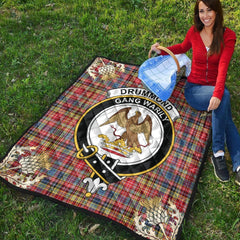 Drummond of Strathallan Tartan Crest Premium Quilt - Gold Thistle Style