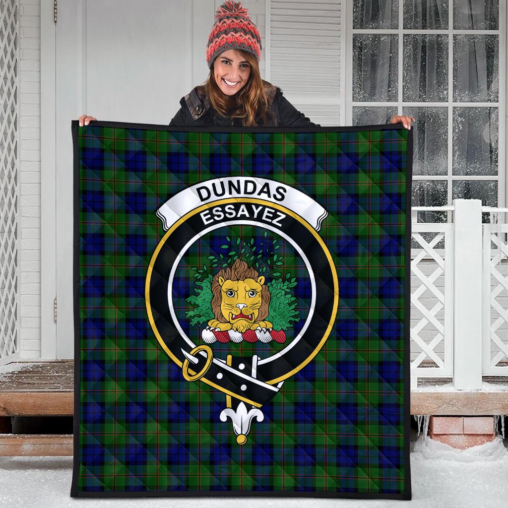 Dundas Modern Tartan Crest Quilt
