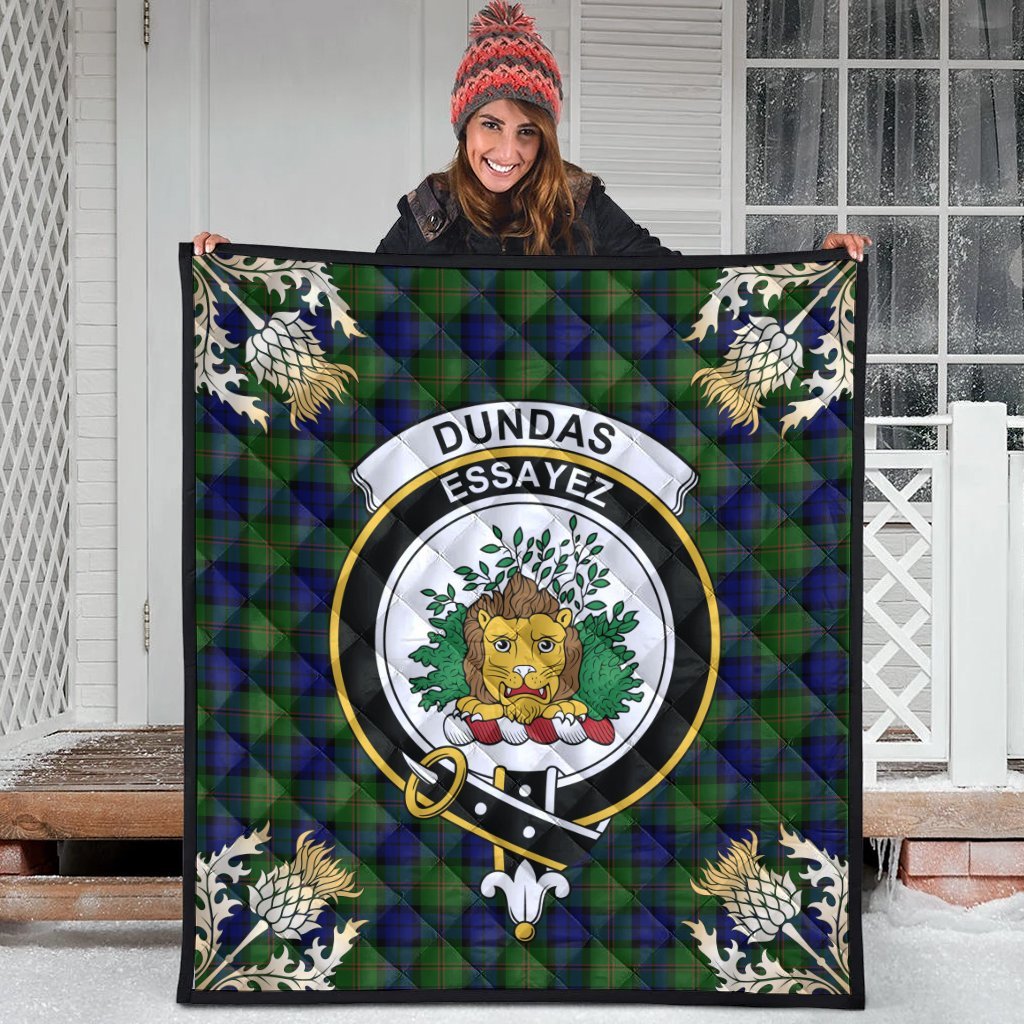 Dundas Modern Tartan Crest Premium Quilt - Gold Thistle Style