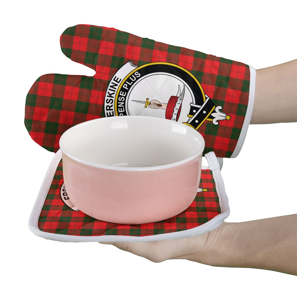 Erskine Modern Tartan Crest Oven Mitt And Pot Holder (2 Oven Mitts + 1 Pot Holder)