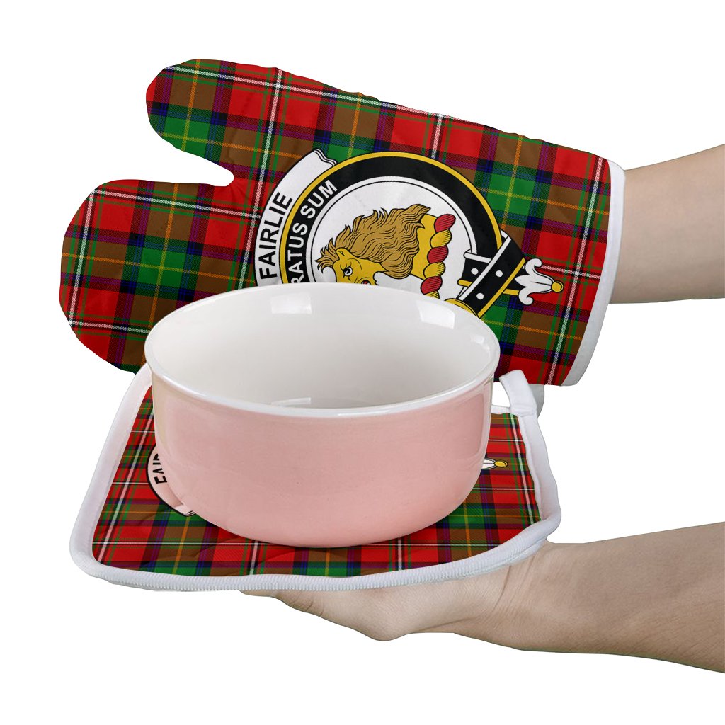 Fairlie Modern Tartan Crest Oven Mitt And Pot Holder (2 Oven Mitts + 1 Pot Holder)