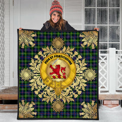 Farquharson Modern Tartan Crest Premium Quilt - Gold Thistle Style