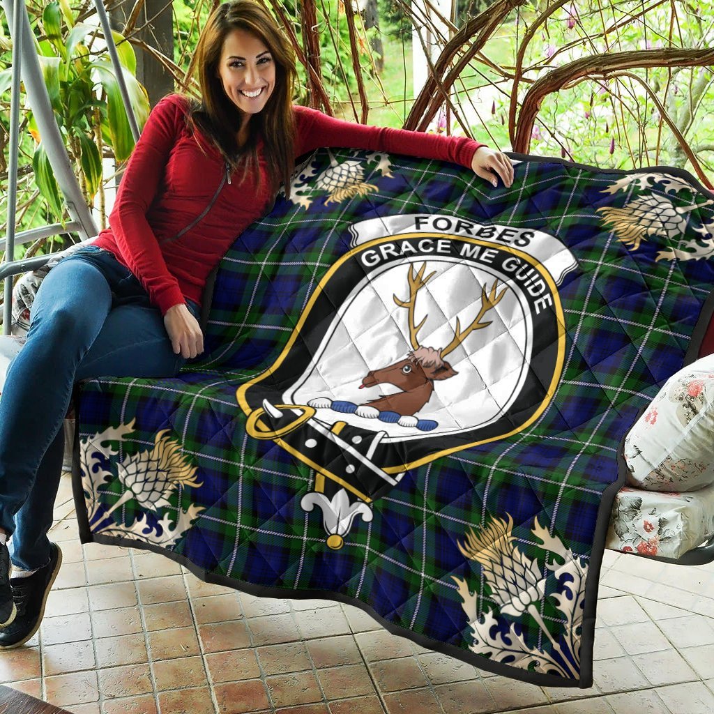 Forbes Modern Tartan Crest Premium Quilt - Gold Thistle Style