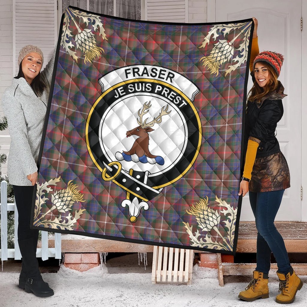 Fraser Hunting Modern Tartan Crest Premium Quilt - Gold Thistle Style