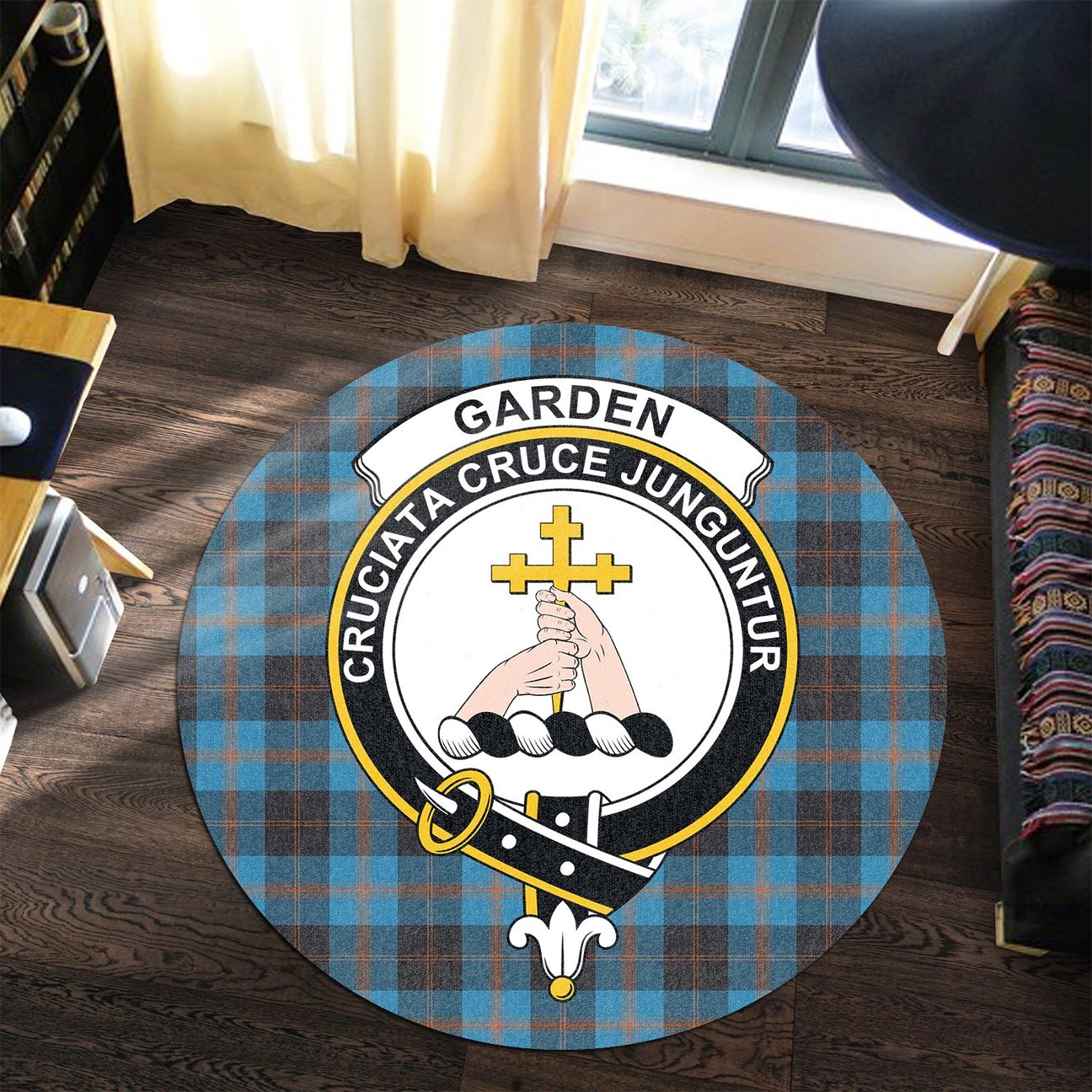 Garden Tartan Crest Round Rug