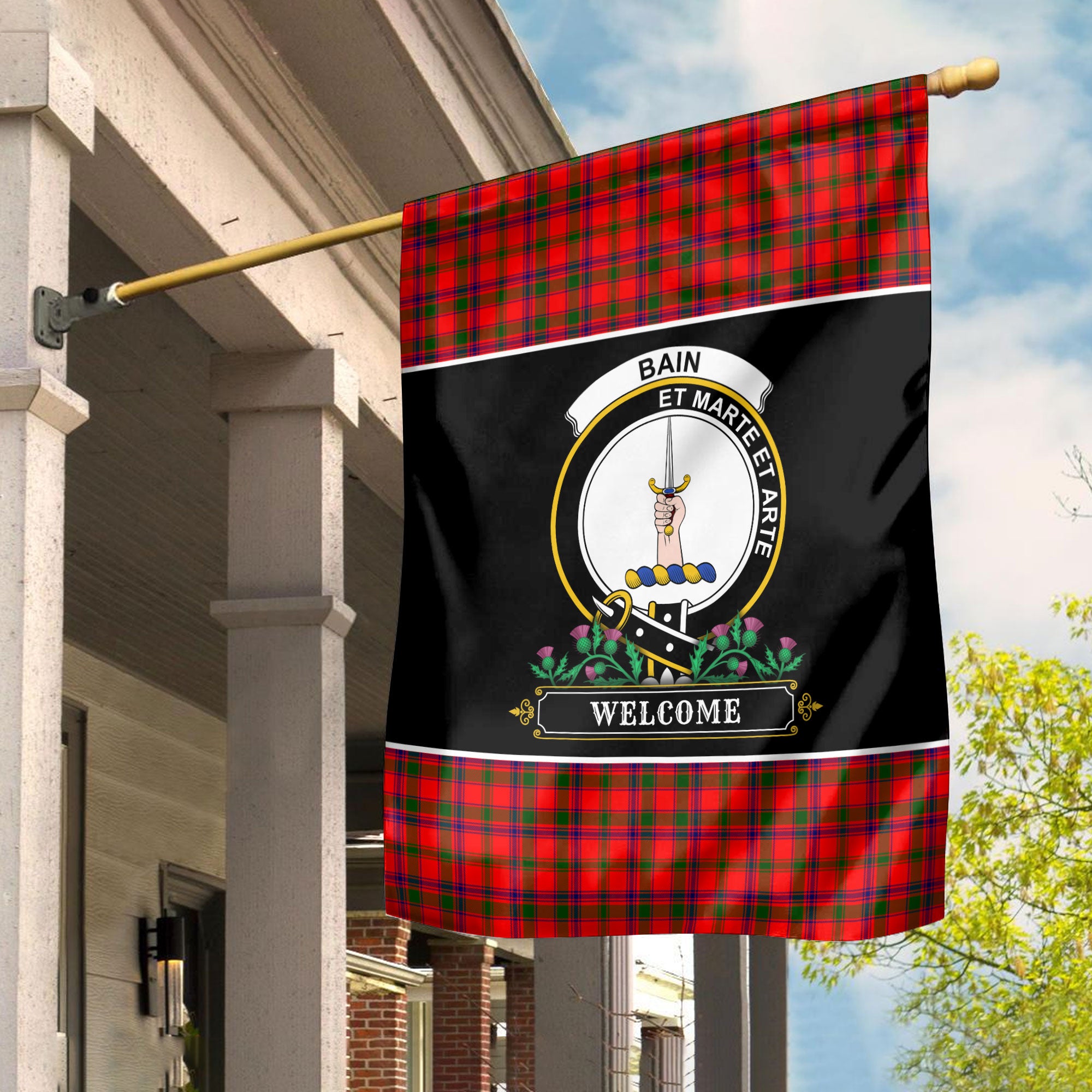 Bain Tartan Crest Garden Flag - Welcome Style