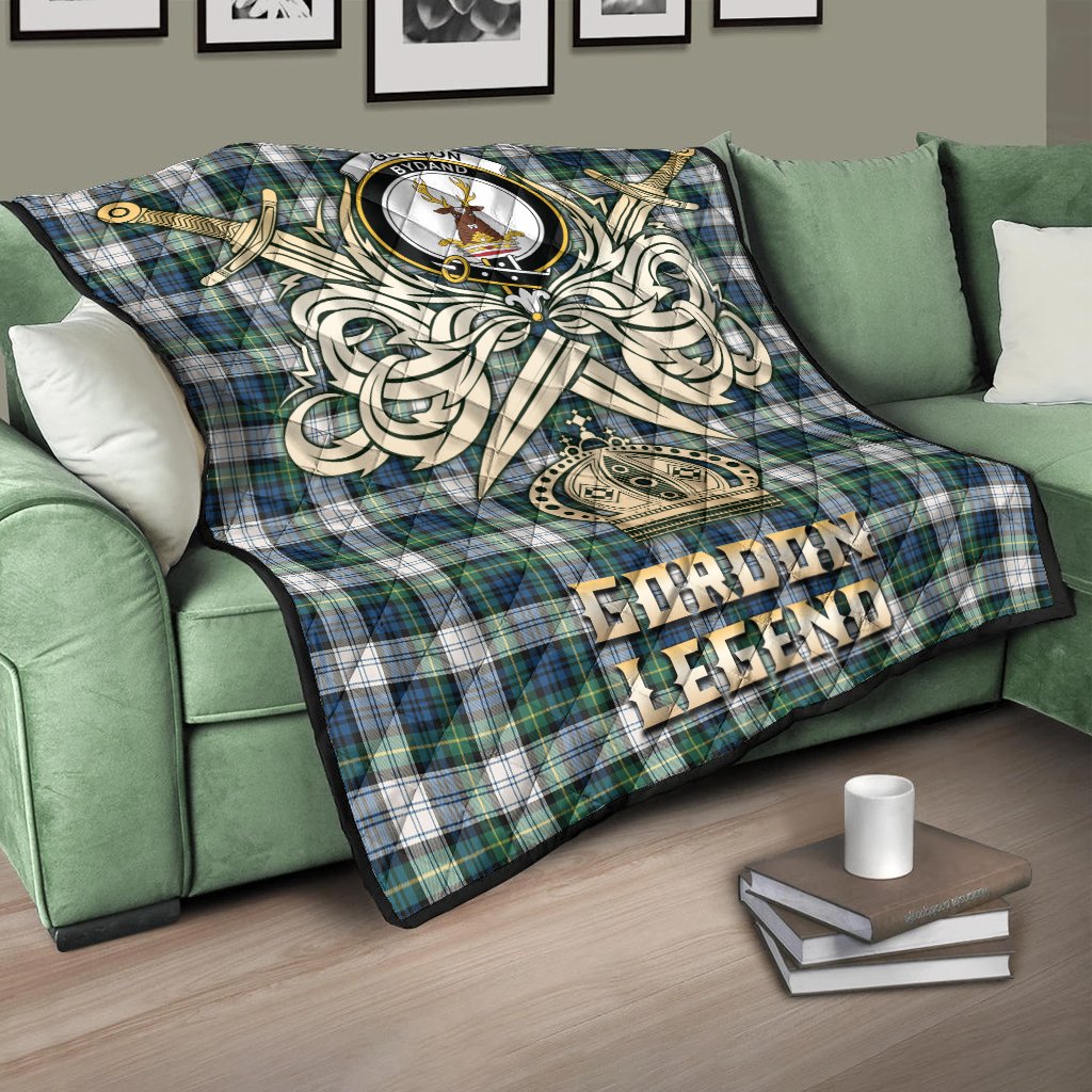 Gordon Dress Ancient Tartan Crest Legend Gold Royal Premium Quilt