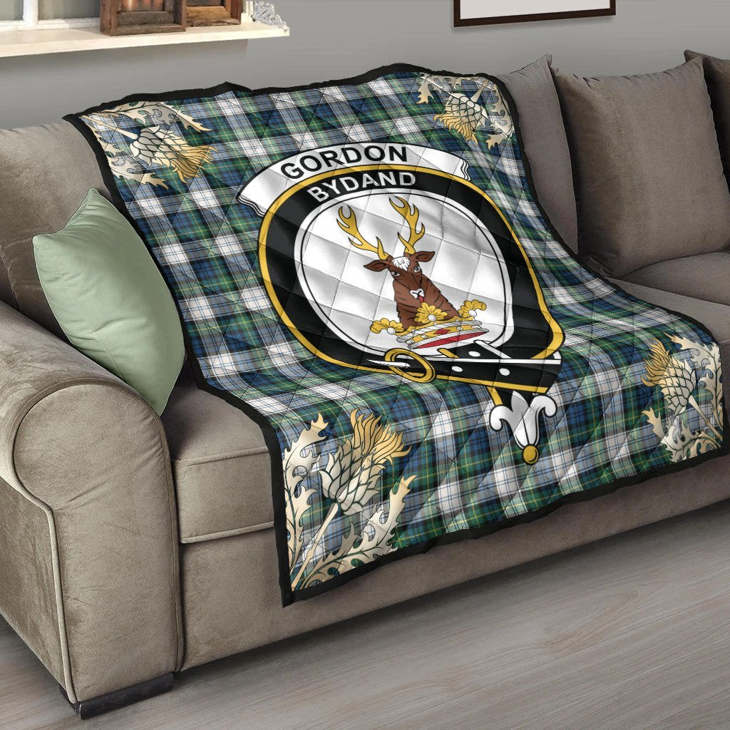 Gordon Dress Ancient Tartan Crest Premium Quilt - Gold Thistle Style