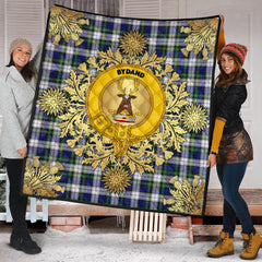 Gordon Dress Modern Tartan Crest Premium Quilt - Gold Thistle Style