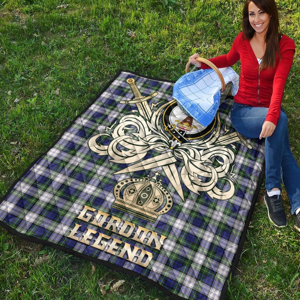 Gordon Dress Modern Tartan Crest Legend Gold Royal Premium Quilt