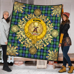 Gordon Old Ancient Tartan Crest Premium Quilt - Gold Thistle Style