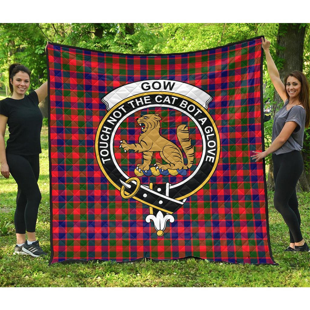 Gow Modern Tartan Crest Quilt
