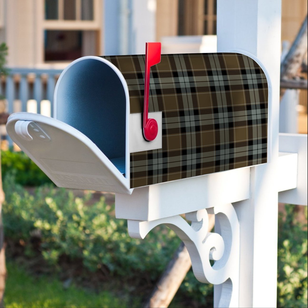 Graham Of Menteith Weathered Tartan Crest Mailbox