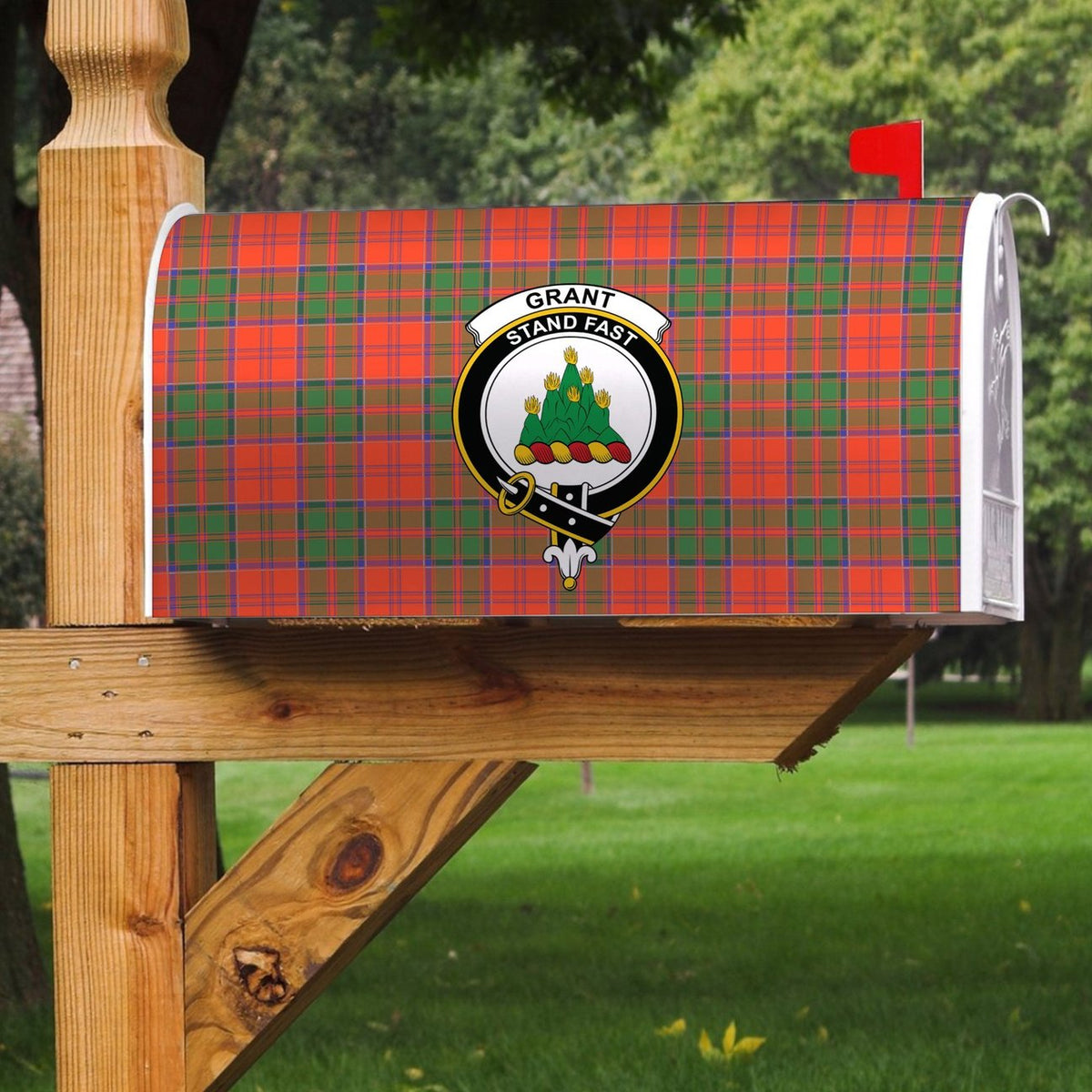 Grant Ancient Tartan Crest Mailbox