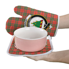 Grant Ancient Tartan Crest Oven Mitt And Pot Holder (2 Oven Mitts + 1 Pot Holder)