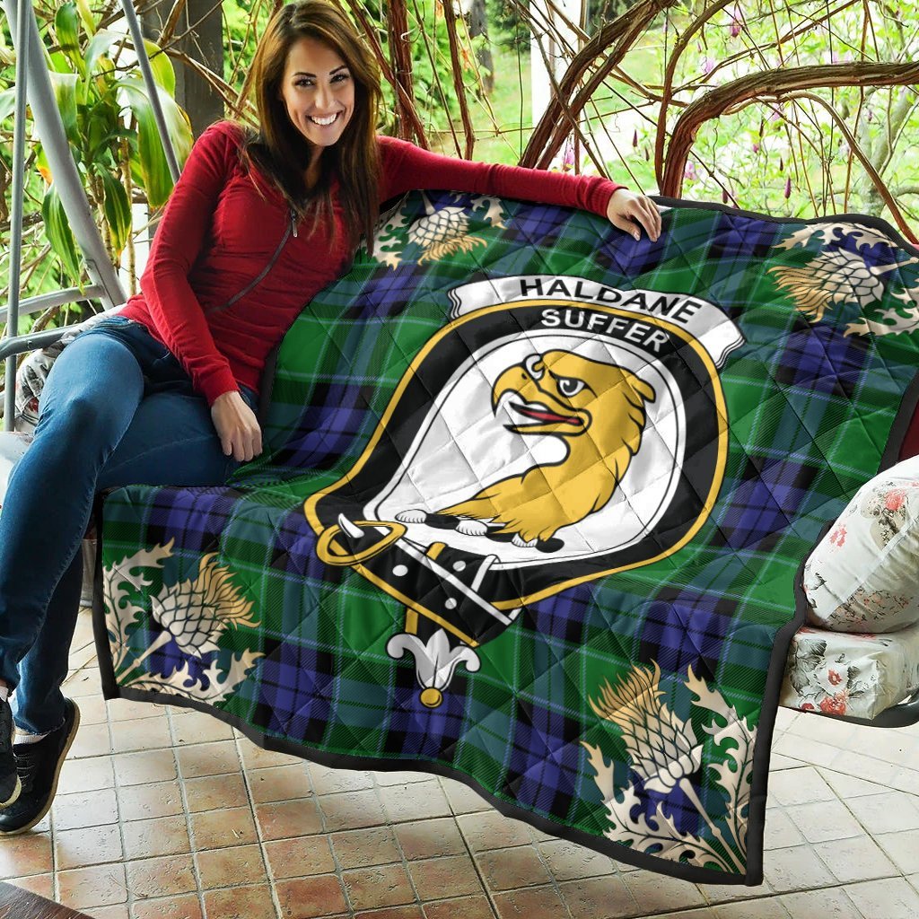 Haldane Tartan Crest Premium Quilt - Gold Thistle Style