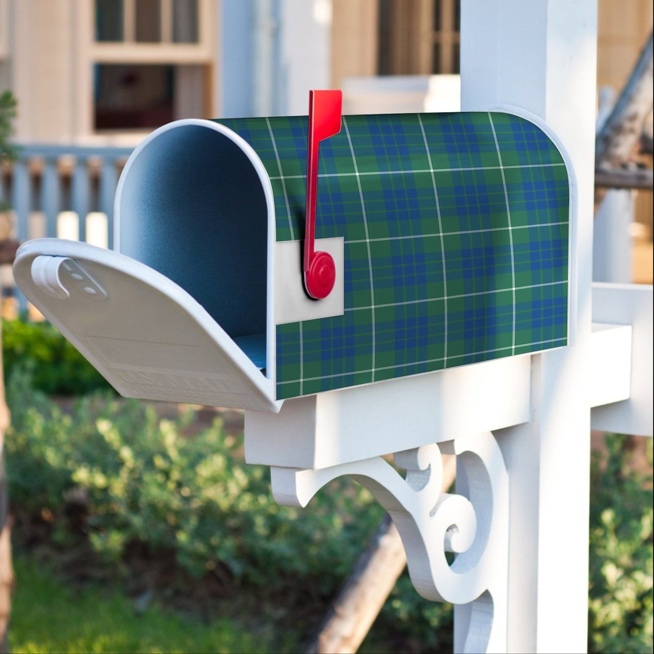 Hamilton Hunting Ancient Tartan Crest Mailbox