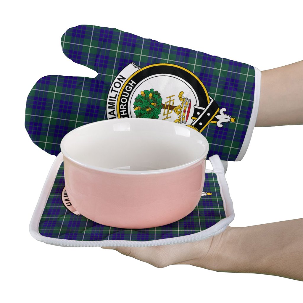 Hamilton Hunting Modern Tartan Crest Oven Mitt And Pot Holder (2 Oven Mitts + 1 Pot Holder)