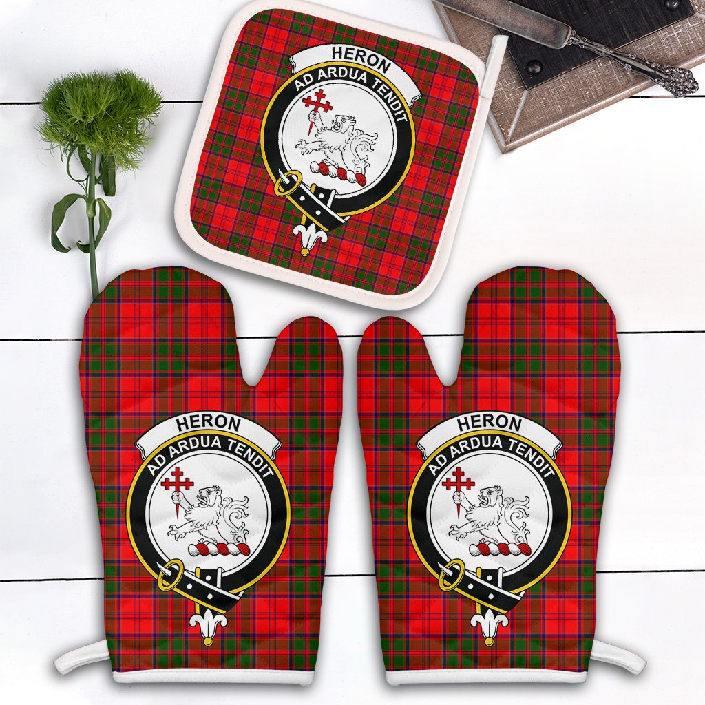 Heron Tartan Crest Oven Mitt And Pot Holder (2 Oven Mitts + 1 Pot Holder)