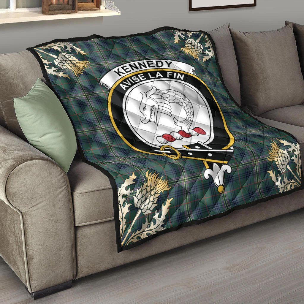 Kennedy Modern Tartan Crest Premium Quilt - Gold Thistle Style