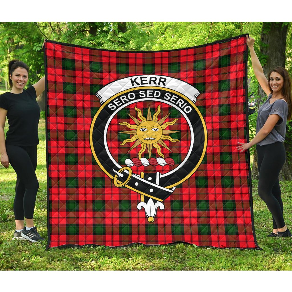 Kerr Modern Tartan Crest Quilt