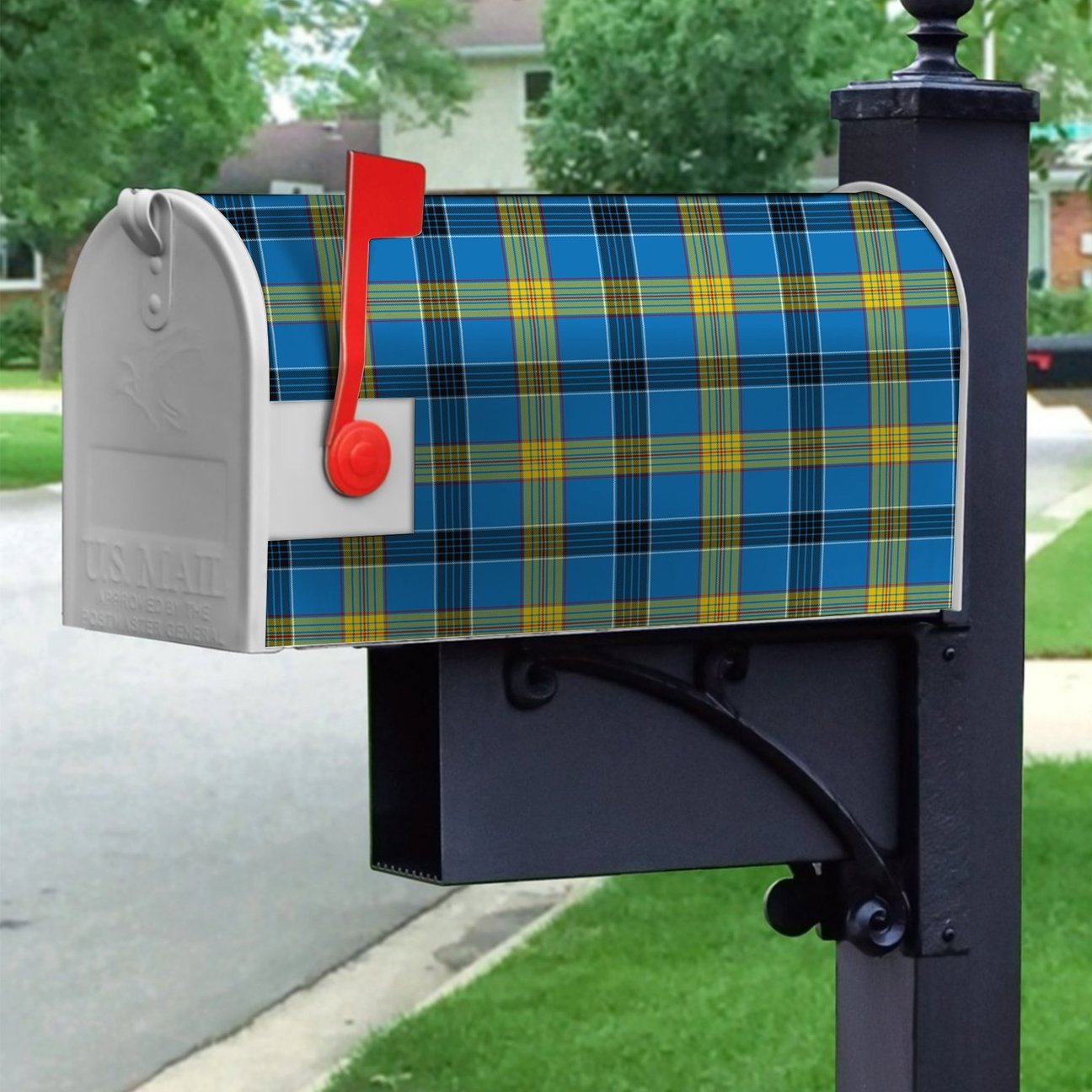 Laing Tartan Crest Mailbox