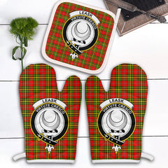 Leask Tartan Crest Oven Mitt And Pot Holder (2 Oven Mitts + 1 Pot Holder)