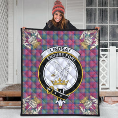 Lindsay Ancient Tartan Crest Premium Quilt - Gold Thistle Style