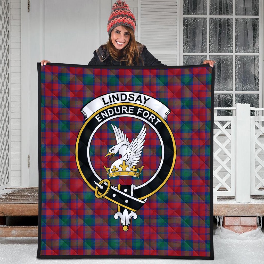 Lindsay Modern Tartan Crest Quilt
